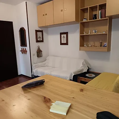 Apartment Mono-selene